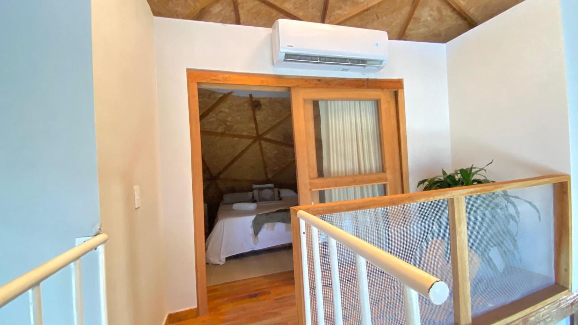 Casa De Playa Kommox Hotel